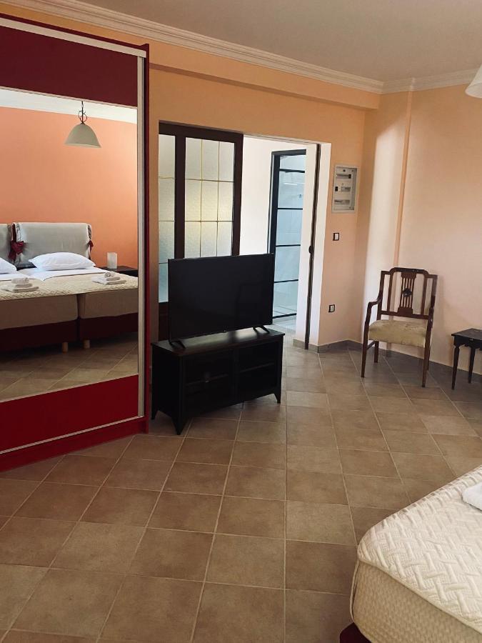 Seaside "Stone & Light Villa Ii" Close To Aegina City Khloi Ngoại thất bức ảnh